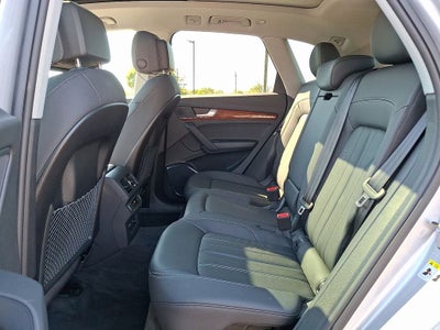 2023 Audi Q5 45 S line Premium quattro