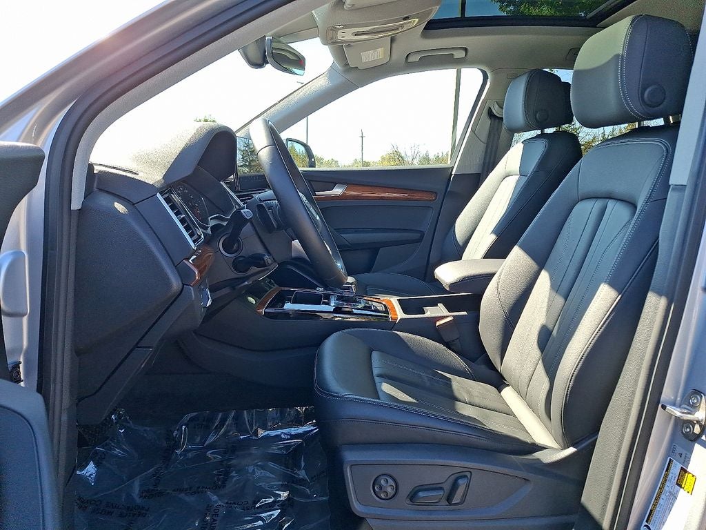 2023 Audi Q5 45 S line Premium quattro