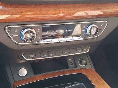 2023 Audi Q5 45 S line Premium quattro