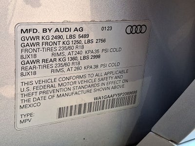 2023 Audi Q5 45 S line Premium quattro