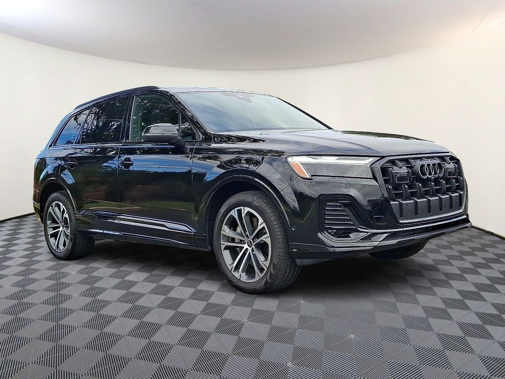 2025 Audi Q7 45 Premium Plus quattro