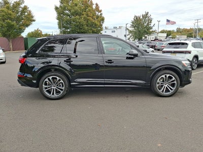 2025 Audi Q7 45 Premium Plus quattro