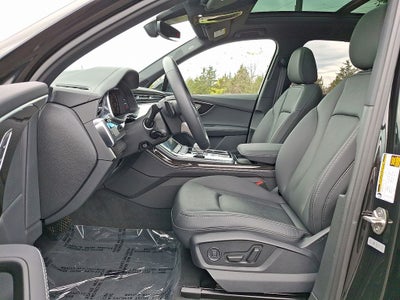 2025 Audi Q7 45 Premium Plus quattro