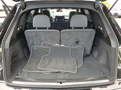 2025 Audi Q7 45 Premium Plus quattro