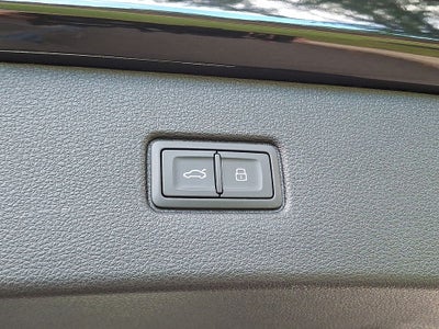 2025 Audi Q7 45 Premium Plus quattro