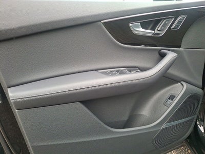 2025 Audi Q7 55 Premium Plus quattro