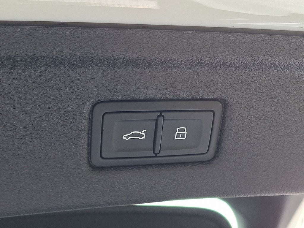 2025 Audi A5 Sportback 45 S line Premium quattro