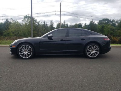 2018 Porsche Panamera 4