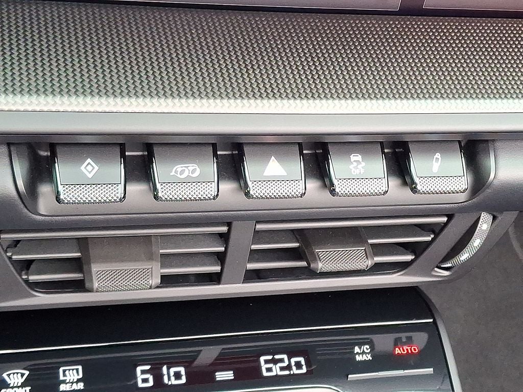 2025 Porsche 911 Carrera