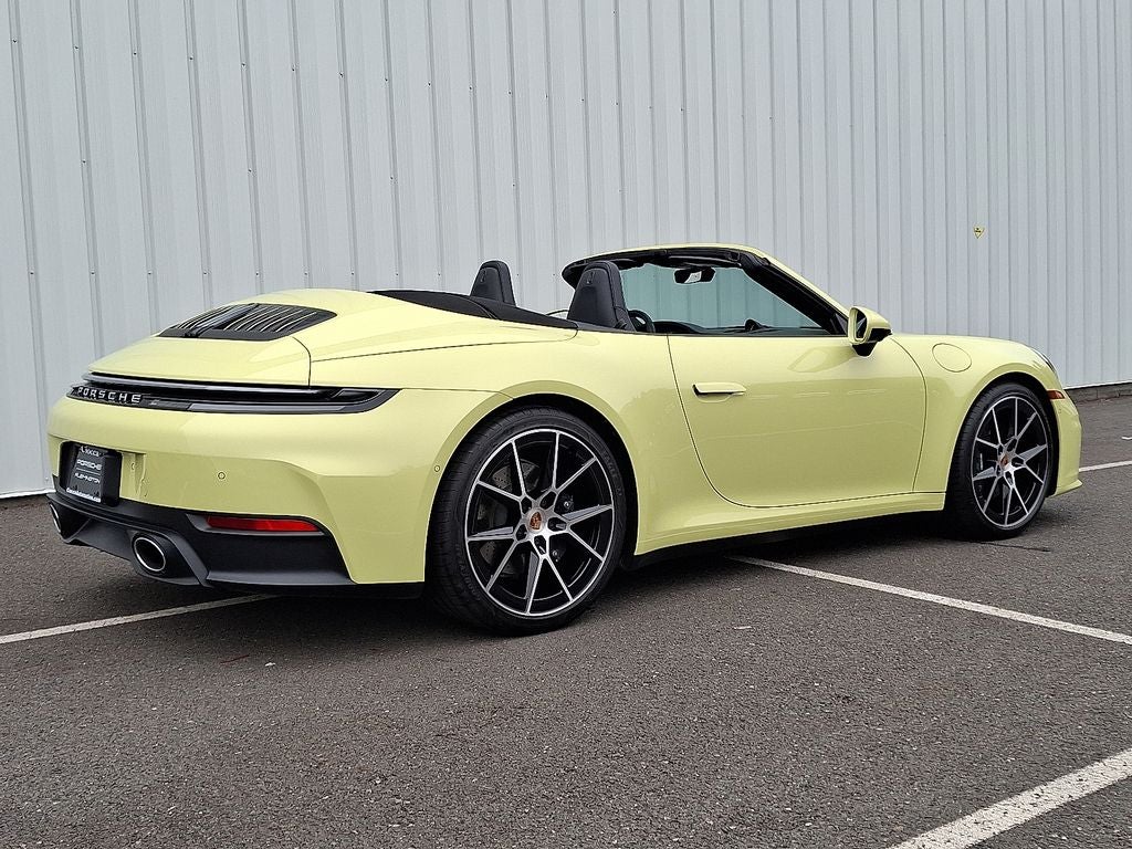 2025 Porsche 911 Carrera