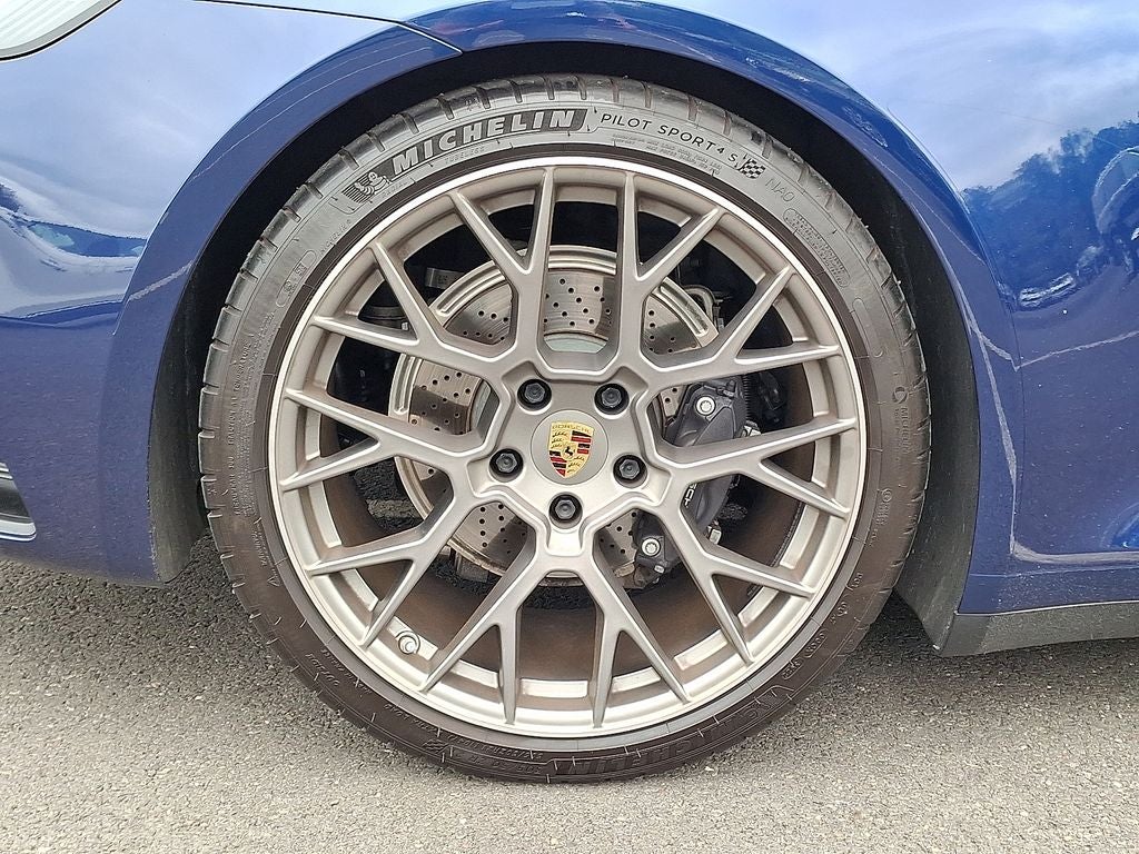 2023 Porsche 911 Carrera