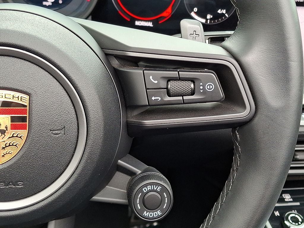 2023 Porsche 911 Carrera