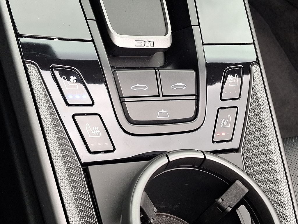 2023 Porsche 911 Carrera