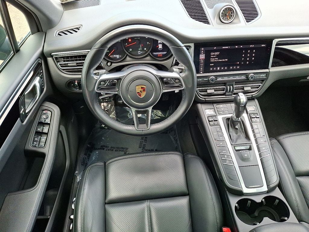 2021 Porsche Macan Base