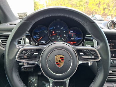 2021 Porsche Macan Base