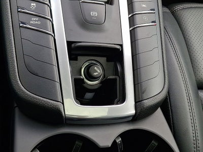 2021 Porsche Macan Base