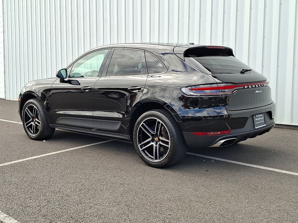 2021 Porsche Macan Base