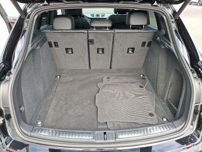 2021 Porsche Macan Base