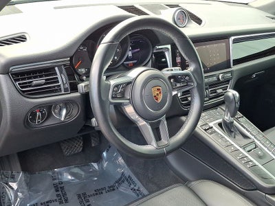 2021 Porsche Macan Base