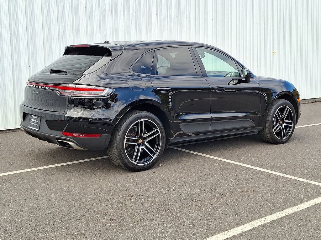 2021 Porsche Macan Base