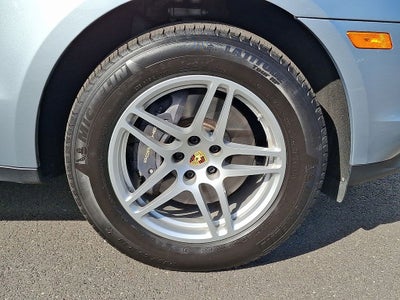 2021 Porsche Macan Base