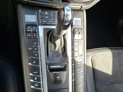 2021 Porsche Macan Base