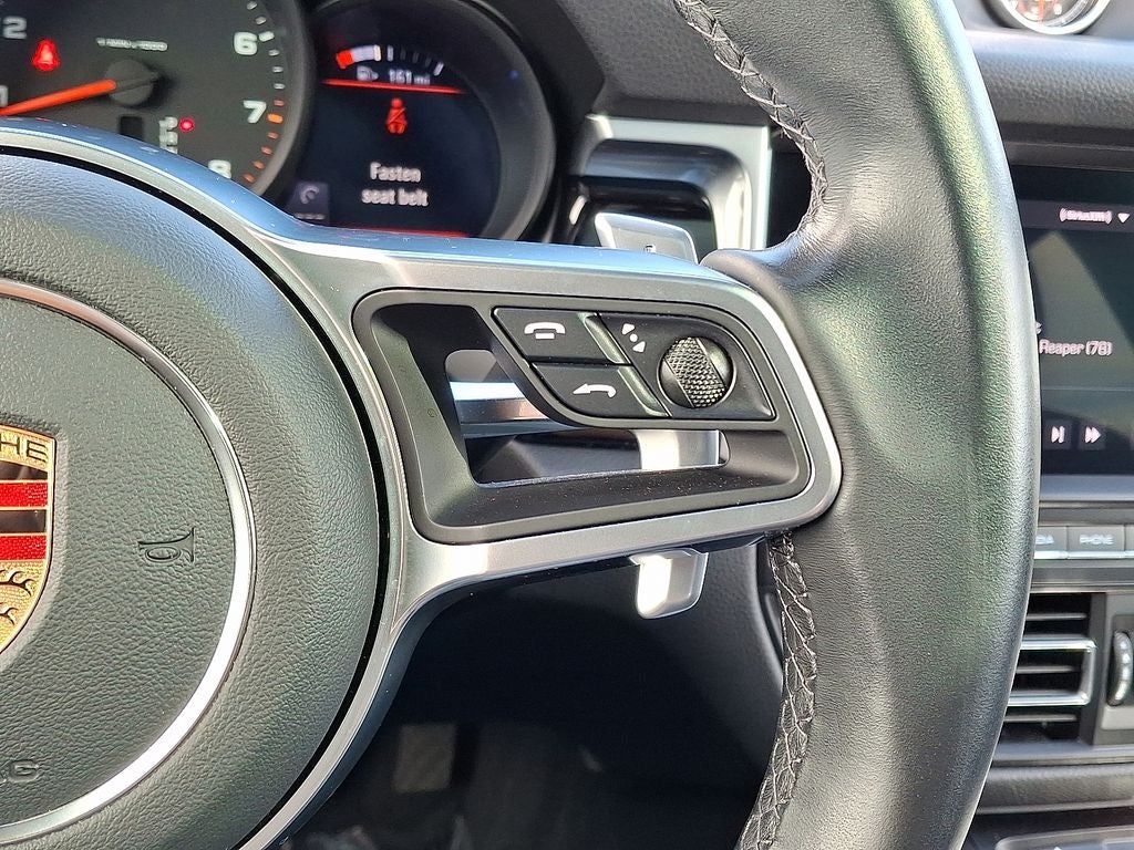 2021 Porsche Macan Base