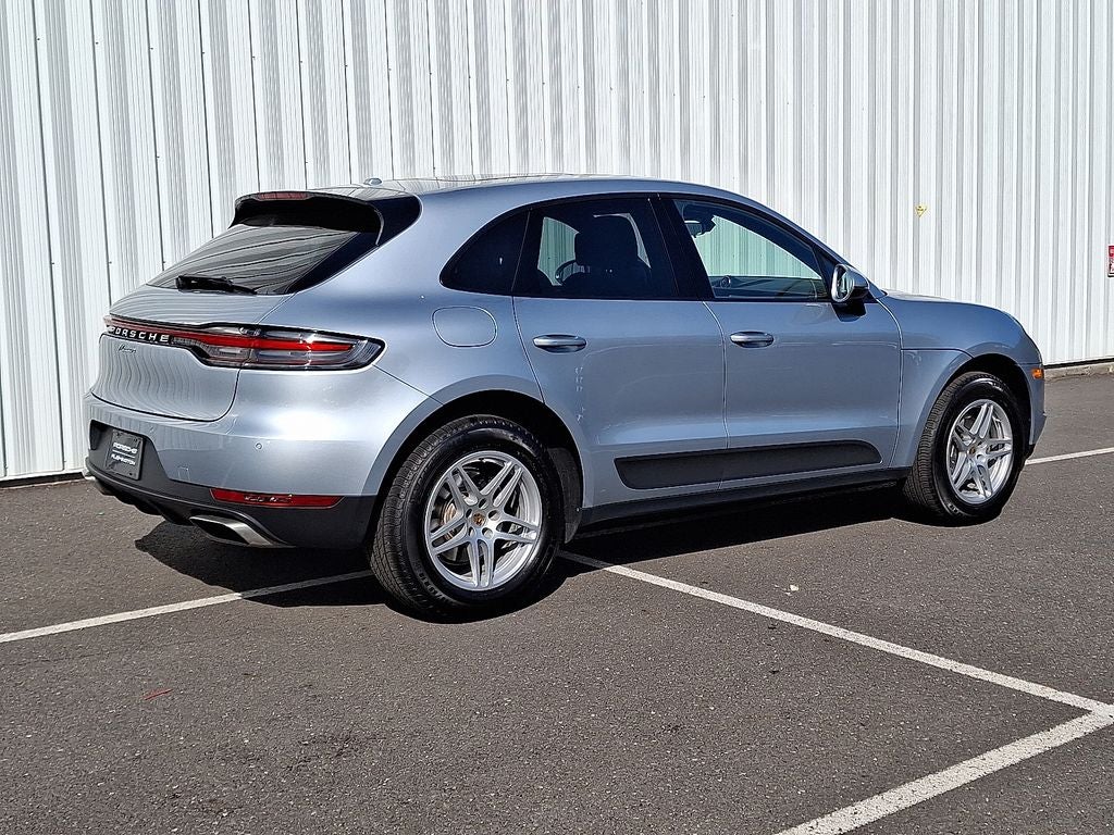 2021 Porsche Macan Base