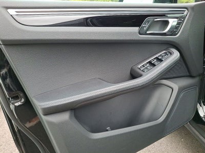 2023 Porsche Macan S