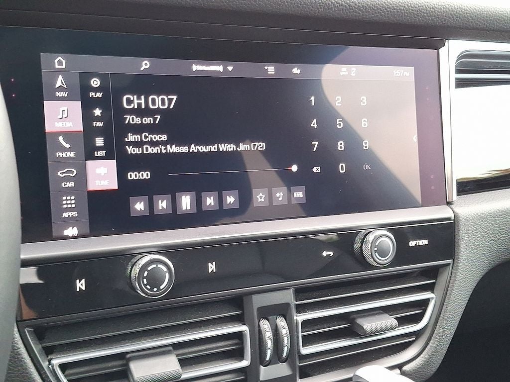 2023 Porsche Macan S