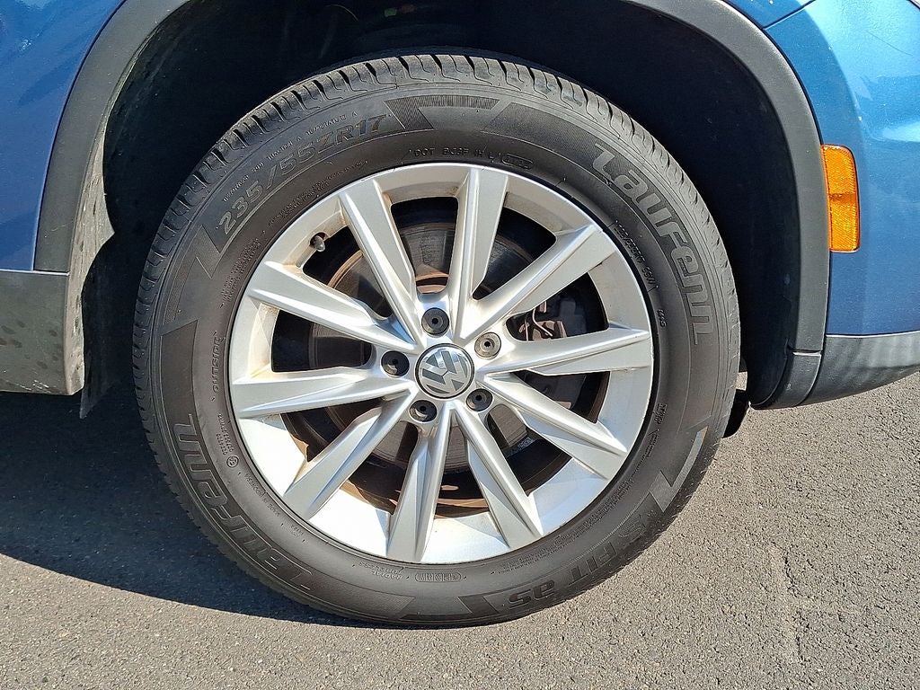2018 Volkswagen Tiguan Limited 2.0T 4Motion