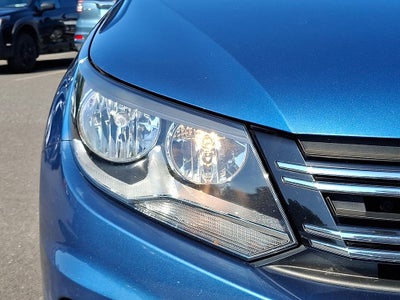 2018 Volkswagen Tiguan Limited 2.0T 4Motion