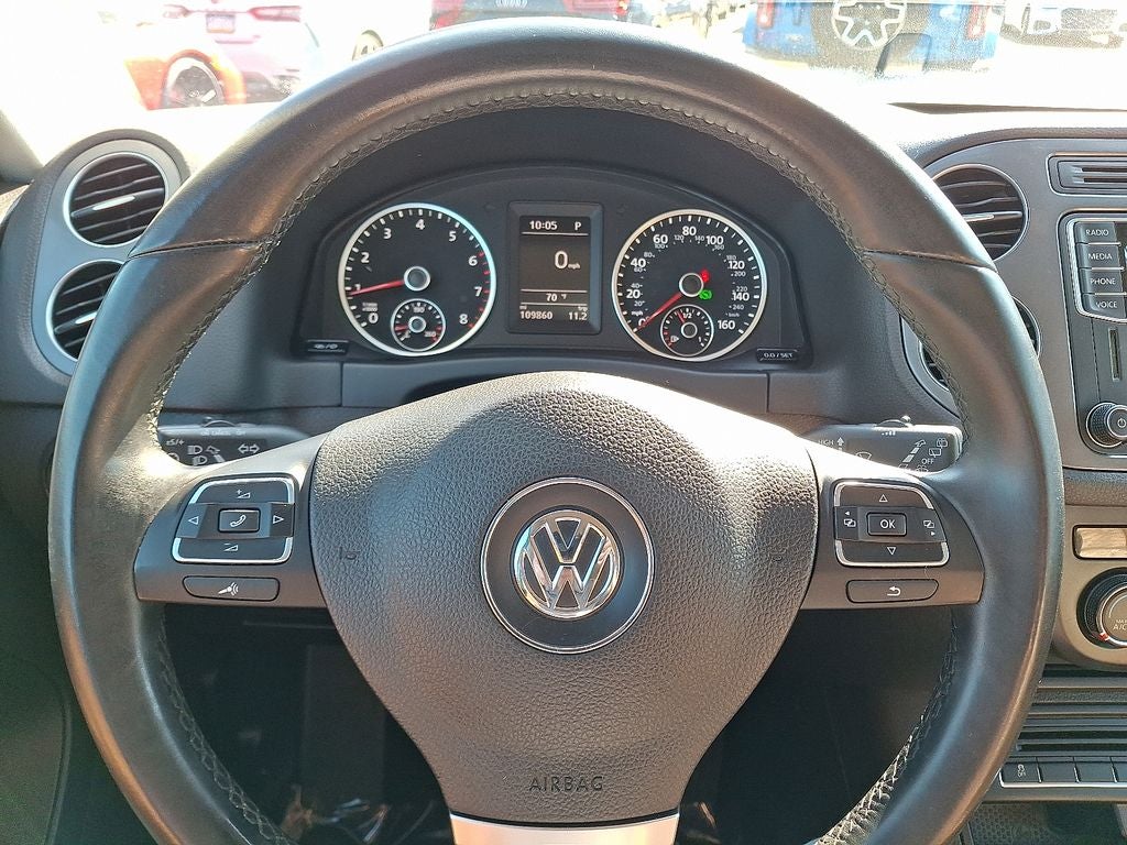 2018 Volkswagen Tiguan Limited 2.0T 4Motion