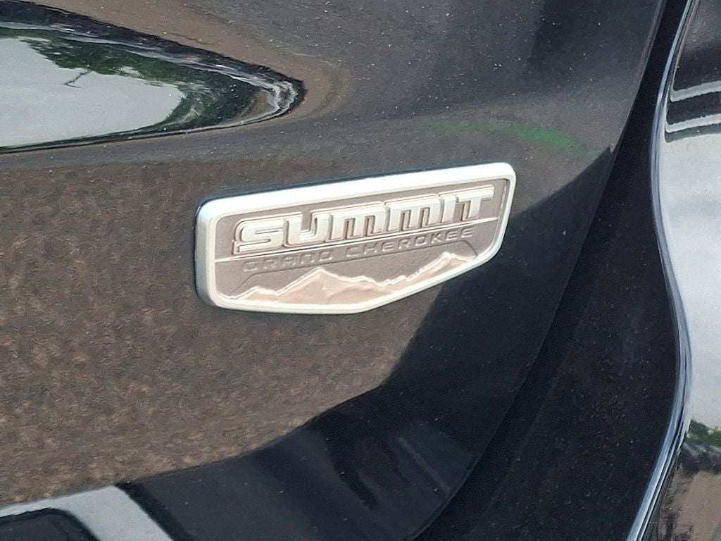 2017 Jeep Grand Cherokee Summit