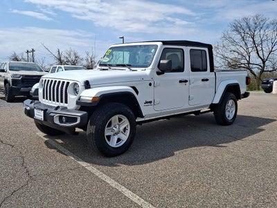 2022 Jeep Gladiator Sport