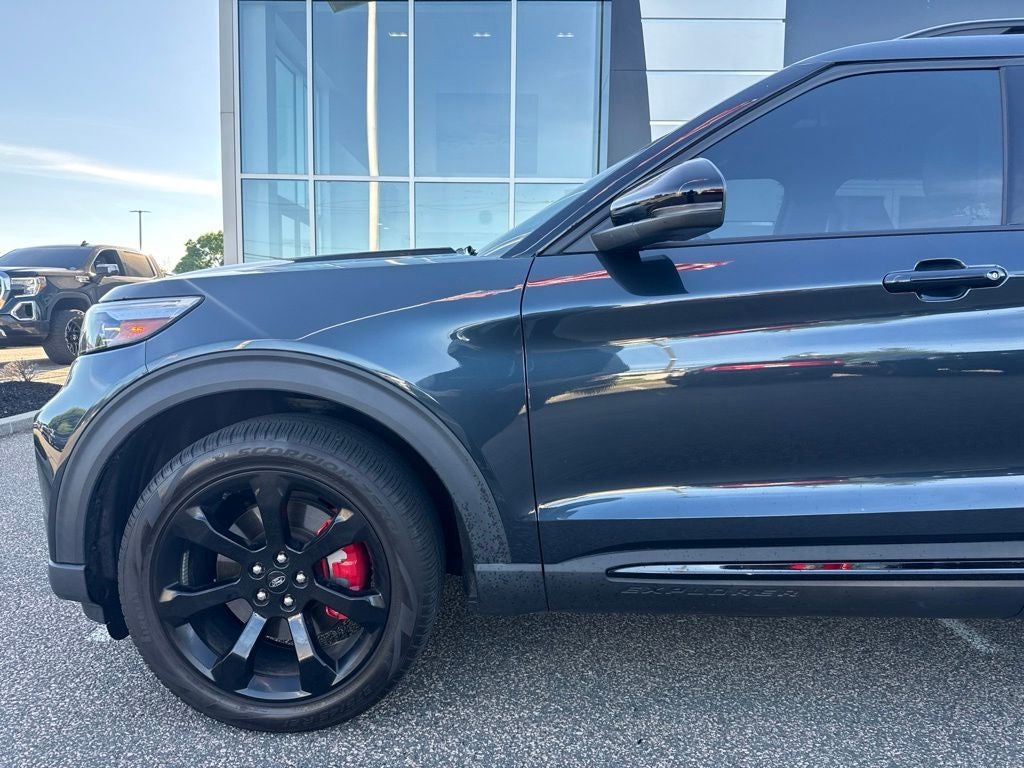 2023 Ford Explorer ST