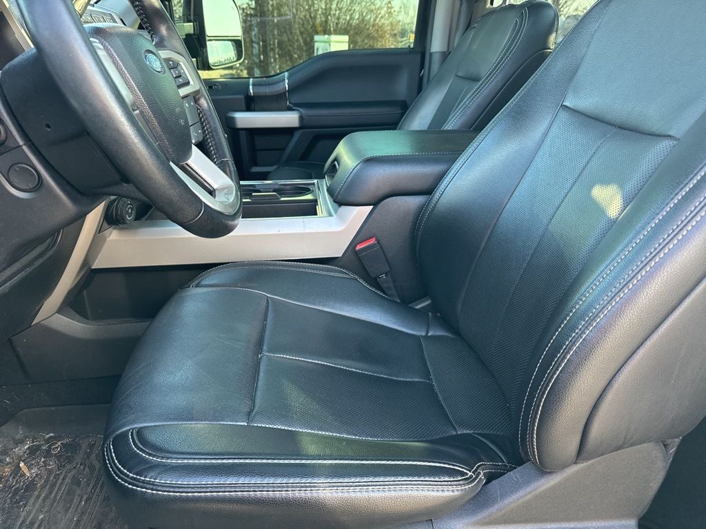 2021 Ford F-250SD Lariat