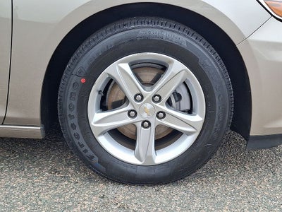 2022 Chevrolet Malibu LS 1LS