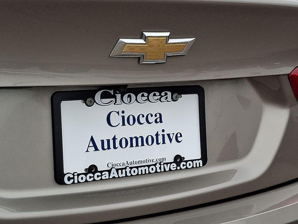 2022 Chevrolet Malibu LS 1LS