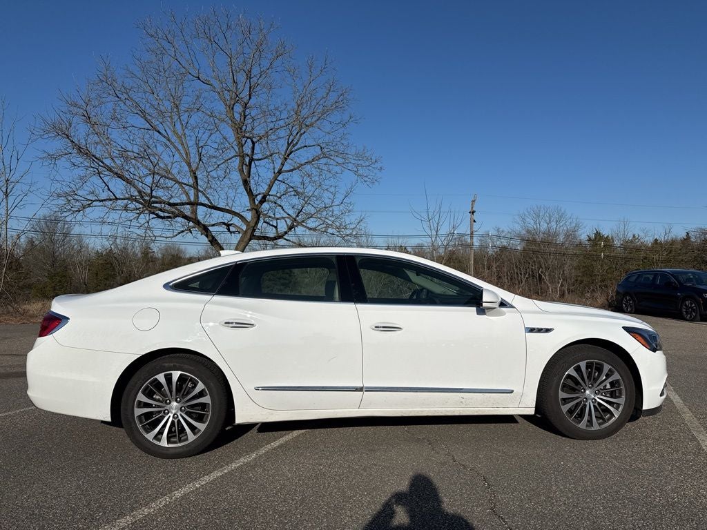 2017 Buick LaCrosse Essence