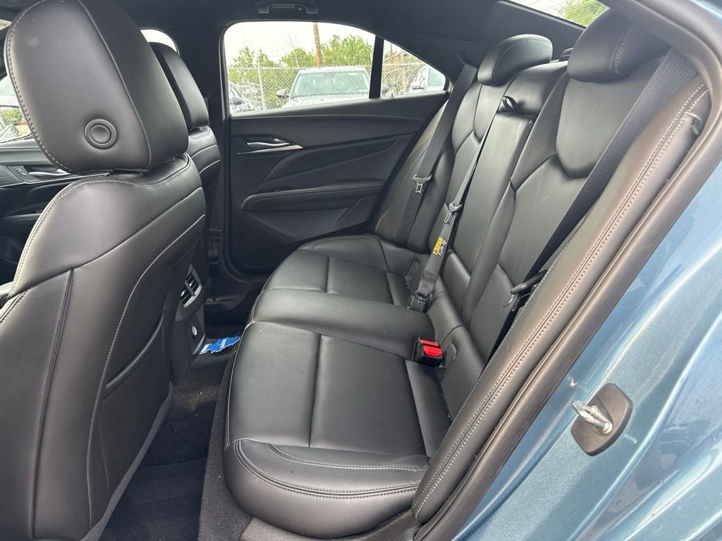 2023 Cadillac CT4 Luxury