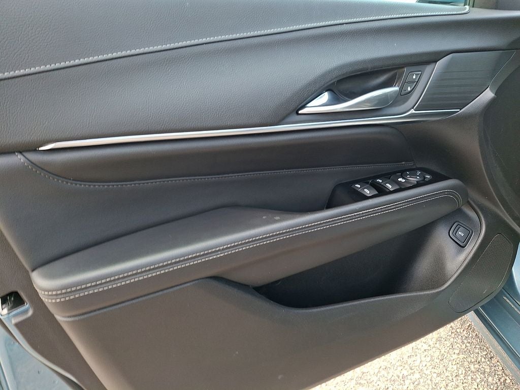 2023 Cadillac CT4 Luxury