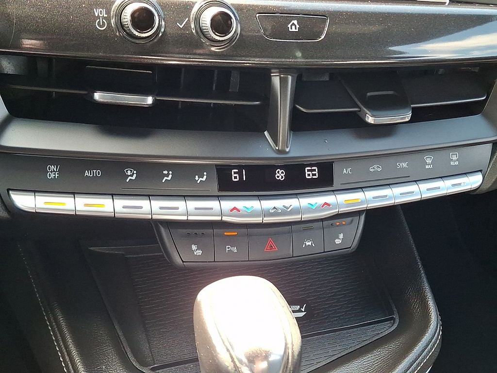 2023 Cadillac CT4 Luxury