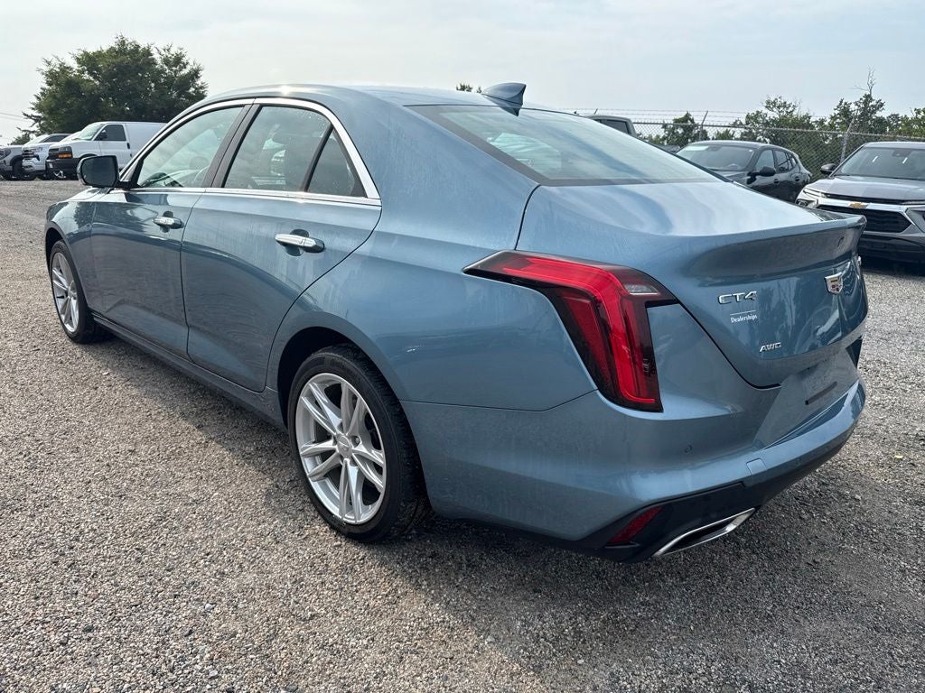 2023 Cadillac CT4 Luxury