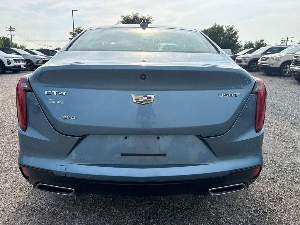 2023 Cadillac CT4 Luxury