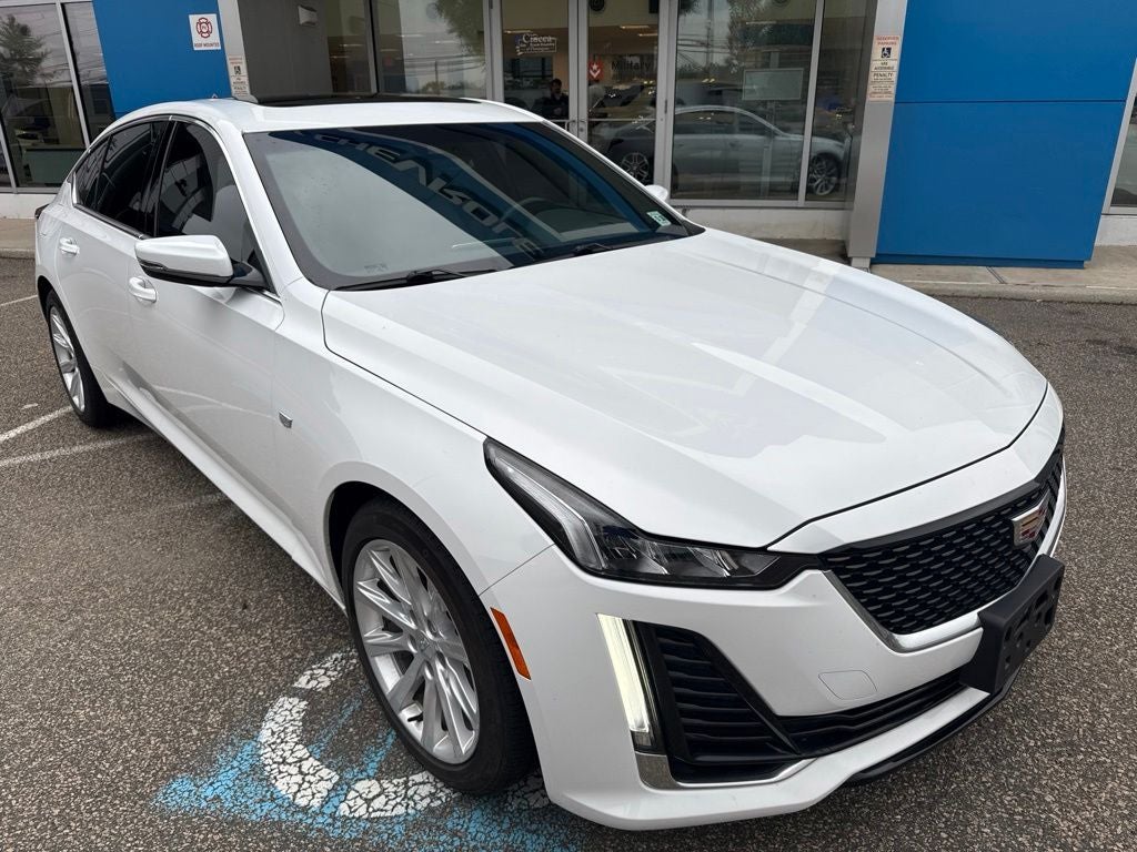 2023 Cadillac CT5 Luxury
