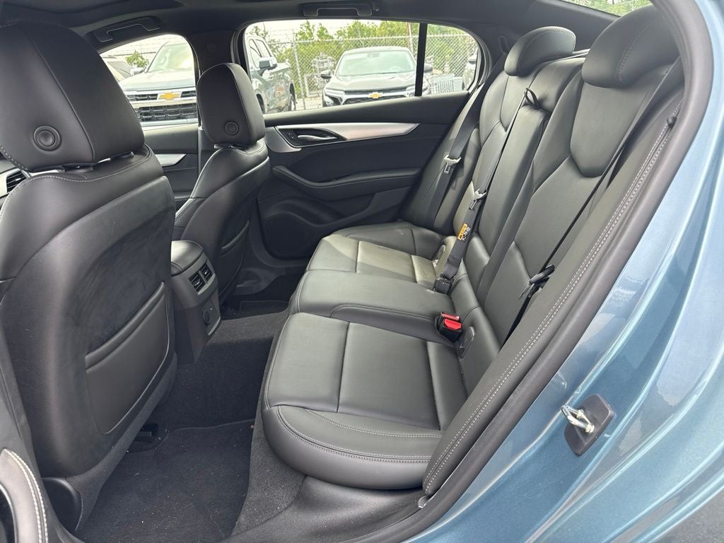 2023 Cadillac CT5 Luxury