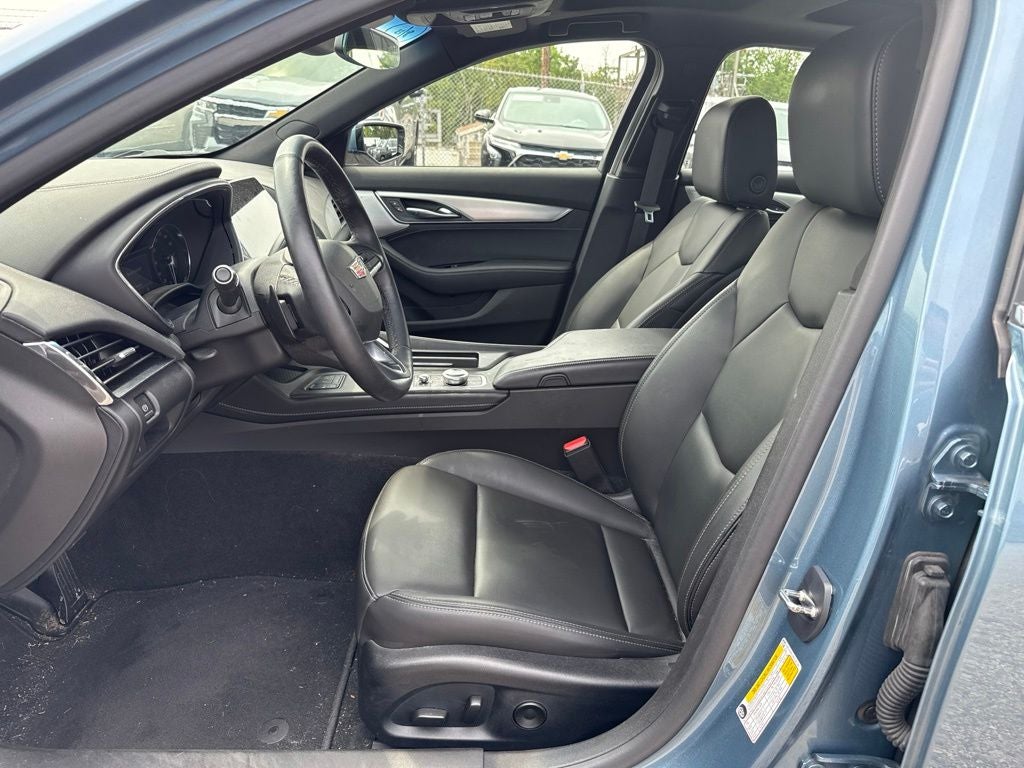 2023 Cadillac CT5 Luxury