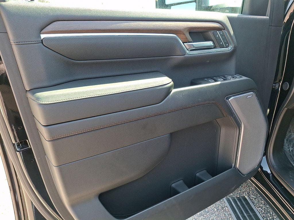2024 Chevrolet Silverado 3500HD High Country