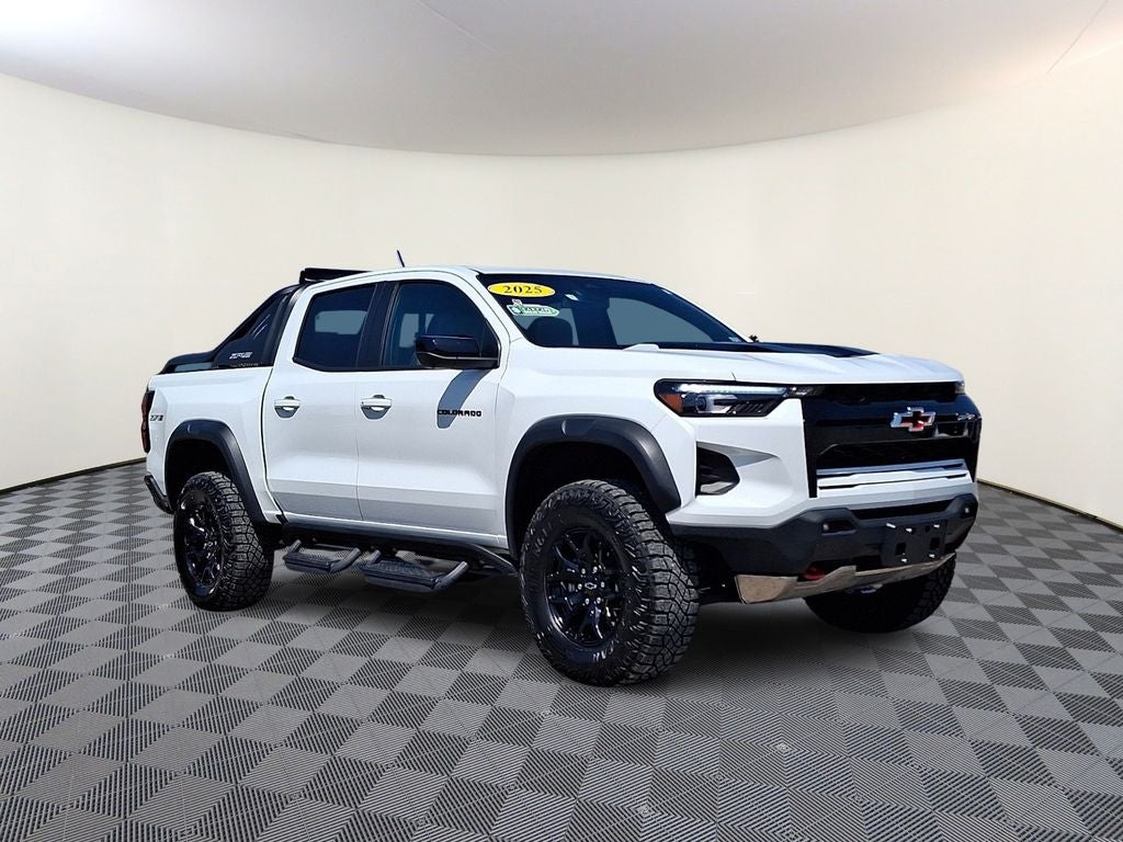 2025 Chevrolet Colorado ZR2